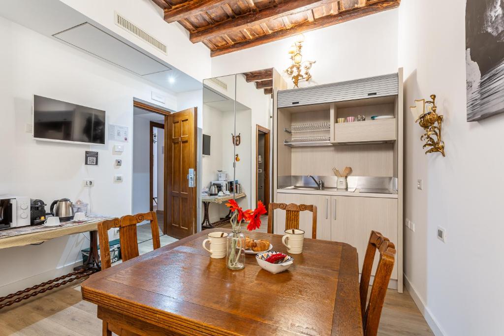 iFlat Antonella House Trevi Terrace Hideaway - 4