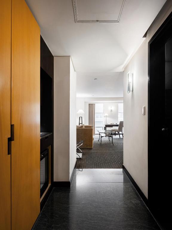 템퍼스 호텔 로비