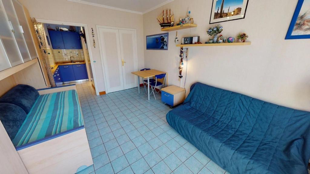 42OB - Beau studio avec immense terrasse et garage privé - 2