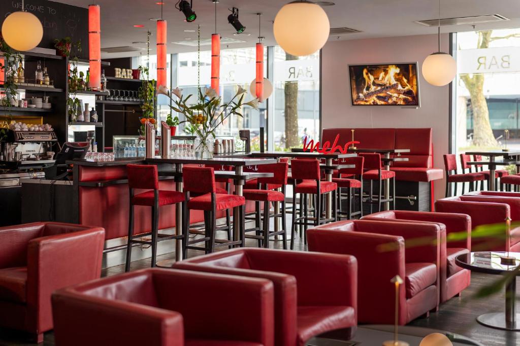 Bar/lounge
