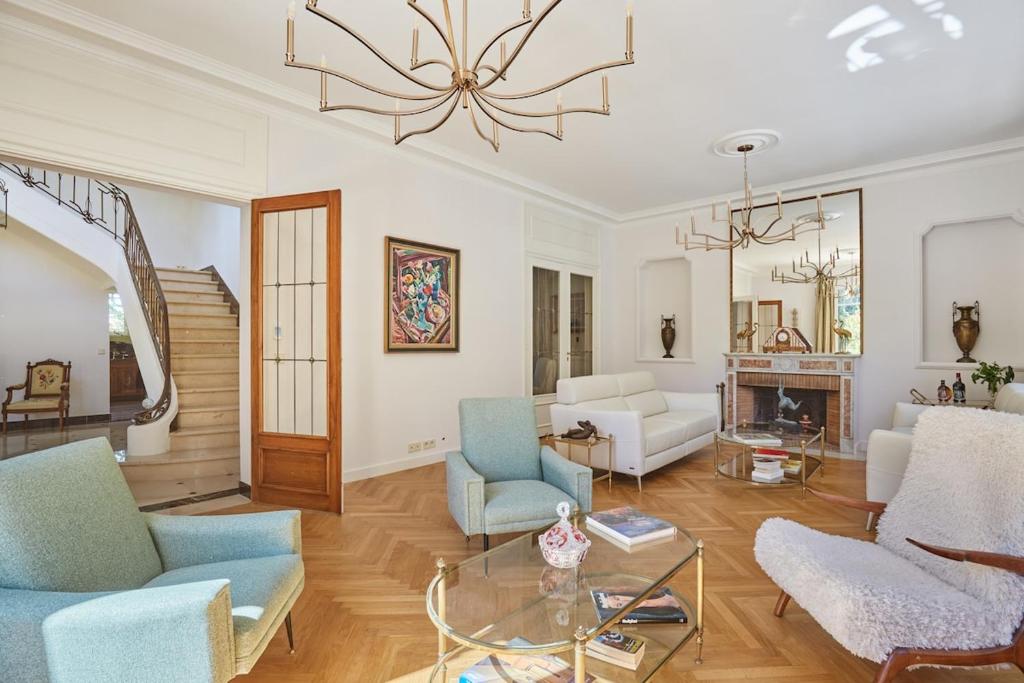 House with swimming pool in Aix - 4