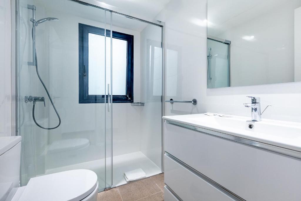 CAPRI LUXURY HOLIDAYS SUITES, Playa de los Cristianos - 3