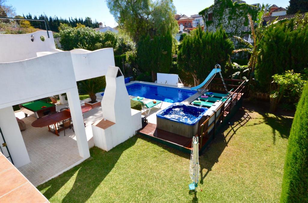 Spacious Private room with ensuite - 3