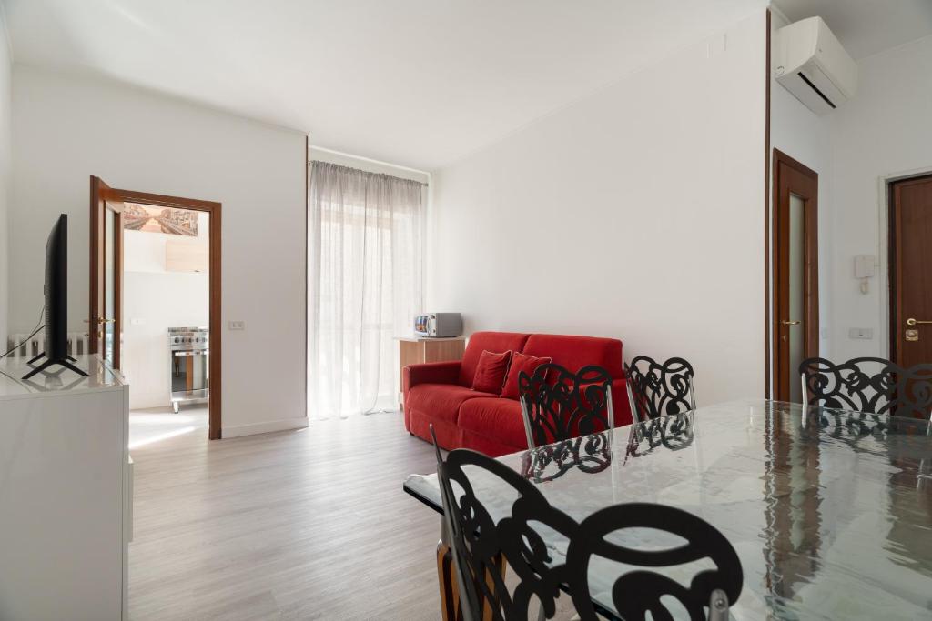 GuestHost - Comfy Balcony Apartment Milano Navigli - 1