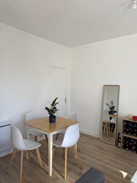 Apartment in Laleu - 5