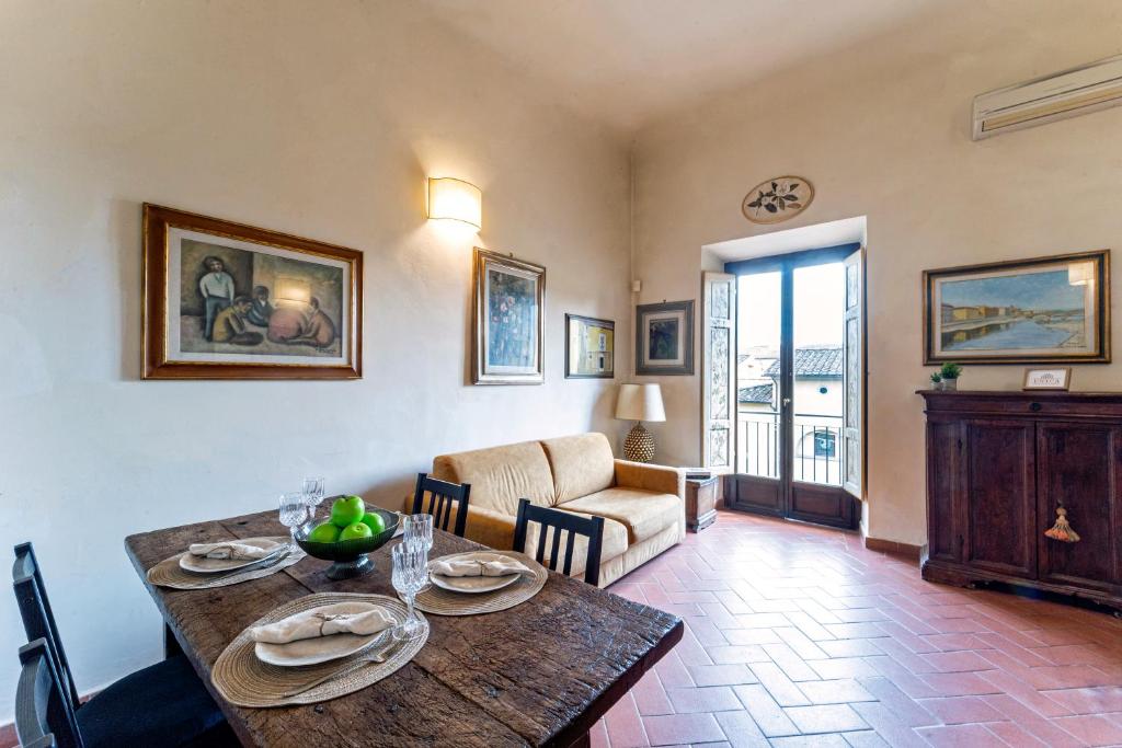 UNYCA - Florence Central 2 Bedroom Apartment - 5