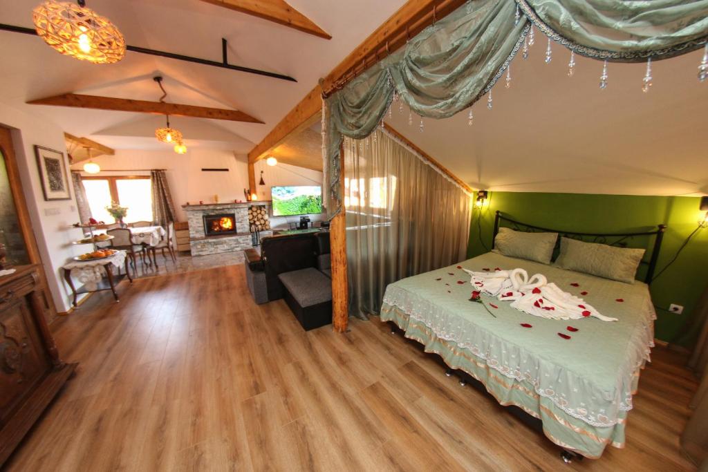 Kamin Wellness Studio - 4