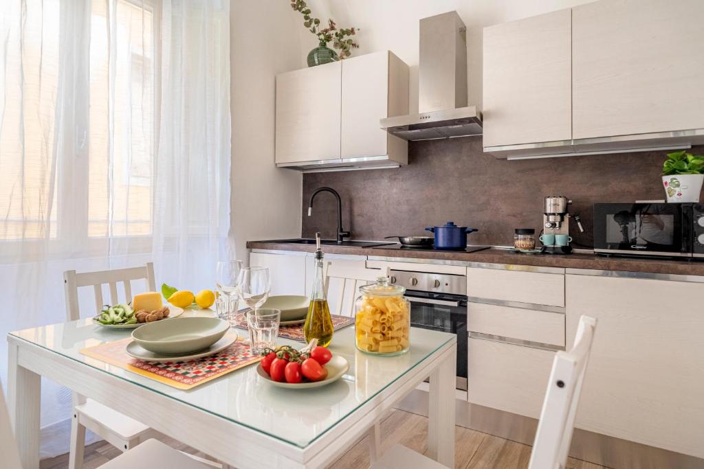 Hostly-Pisa Art Apartment - 3