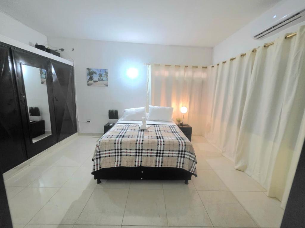 Casa hotel Montserrat - 1