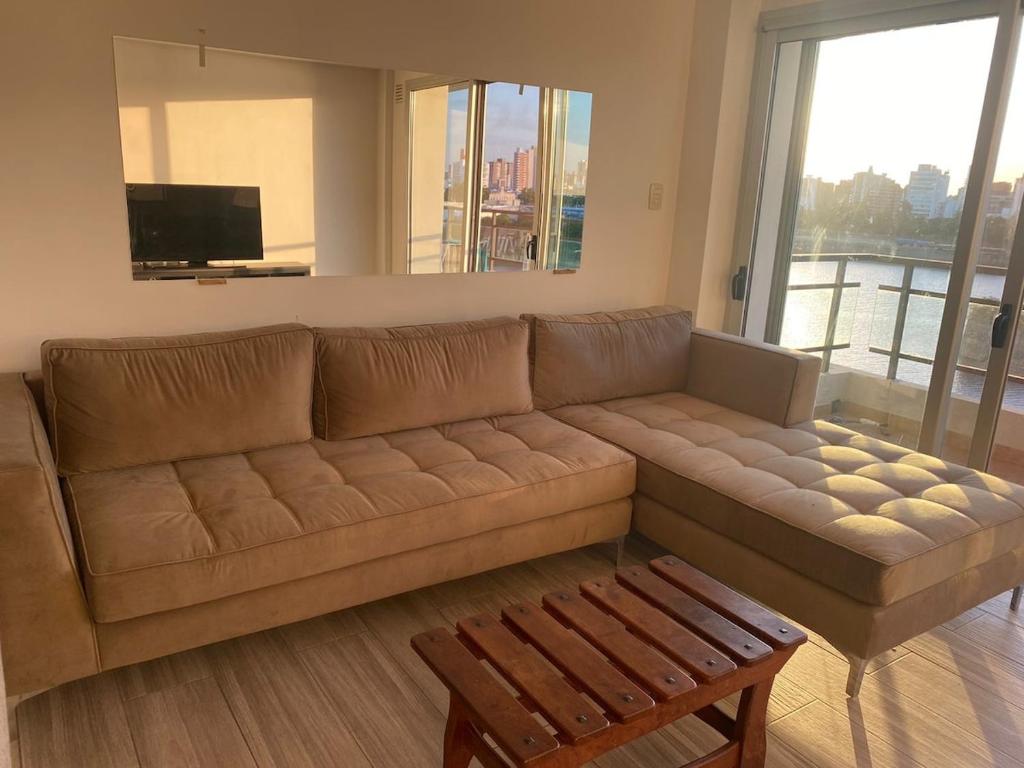 Departamento en Puerto Amarras 1 - 3