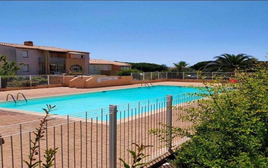 joli appartement pour 4 personnes résidence sécurisée, parking et piscine - 4