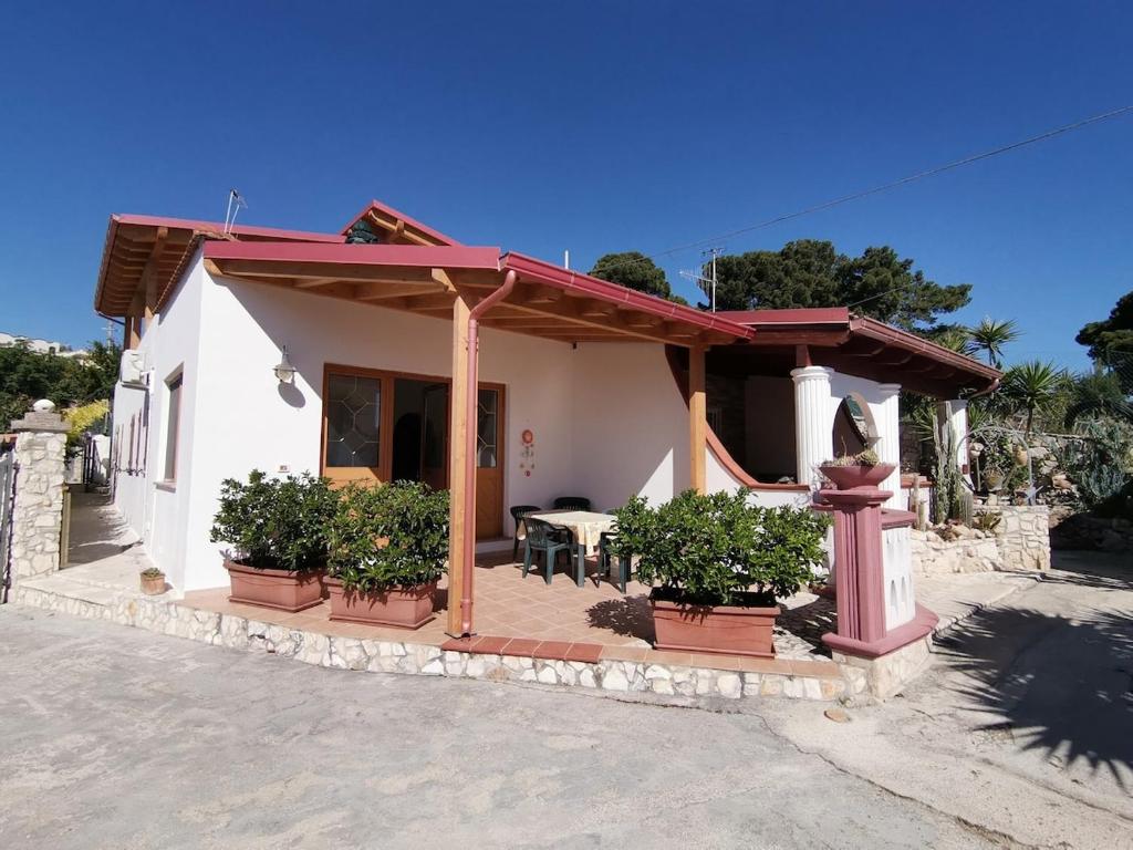 Apartment in villa with 2 bathrooms 250m from the beach - 1