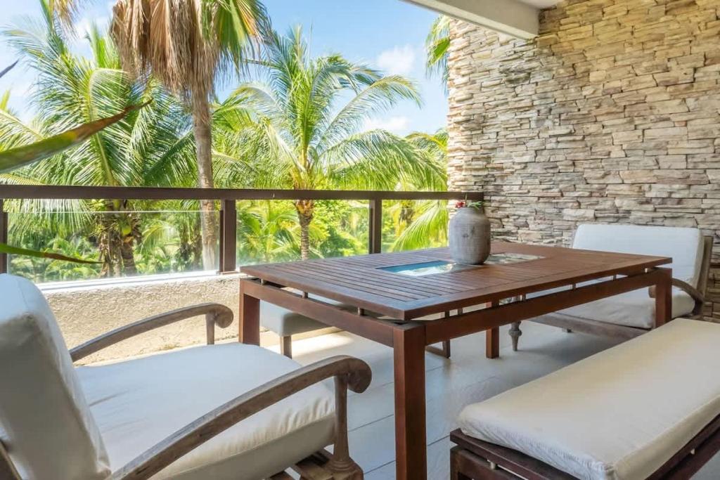 Exquisite Acapulco Retreat in La Isla Residence - 1