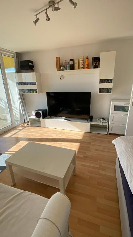 Modern Apartment Munich Center View WiFi Parking - 2