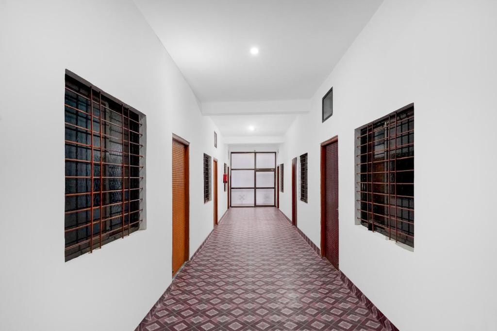 Hotel O Star Moon Lodge フロント・ロビー