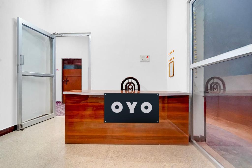 フロント・ロビー