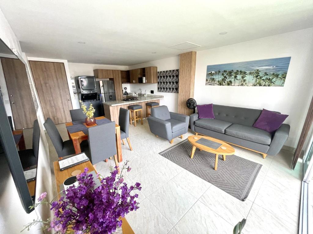 2BD Laureles, Sauna Cold Plunge 400MB Wifi 2 Desks - 3