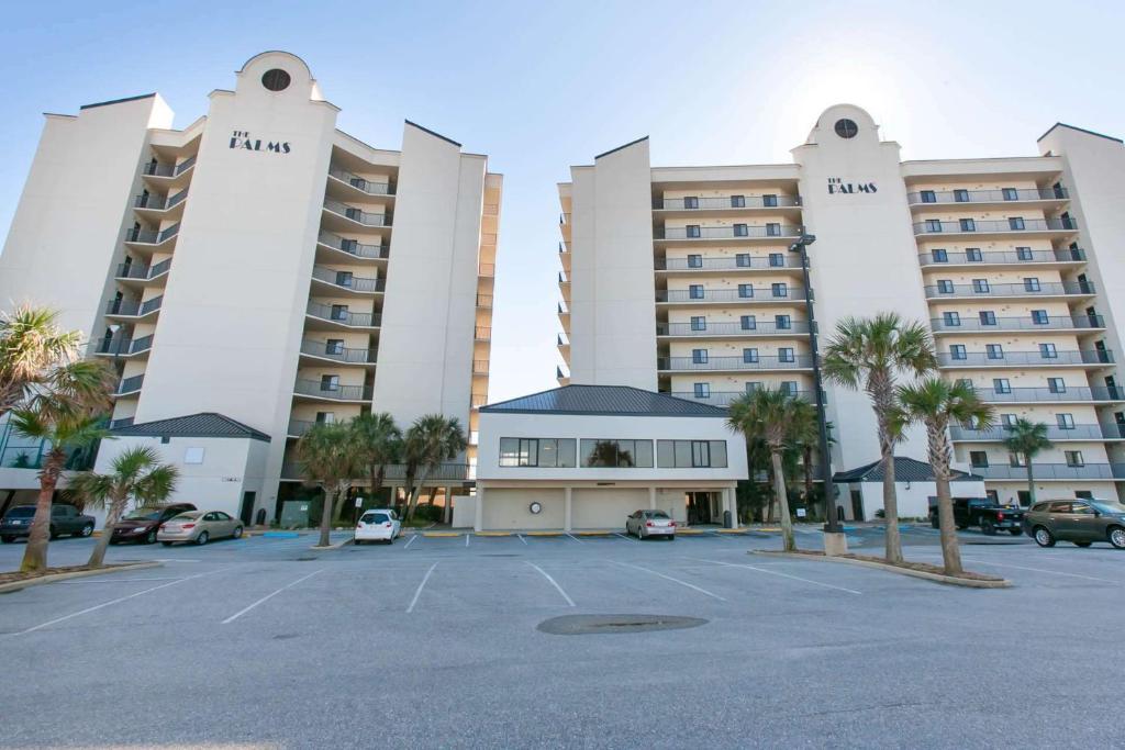 The Palms 716