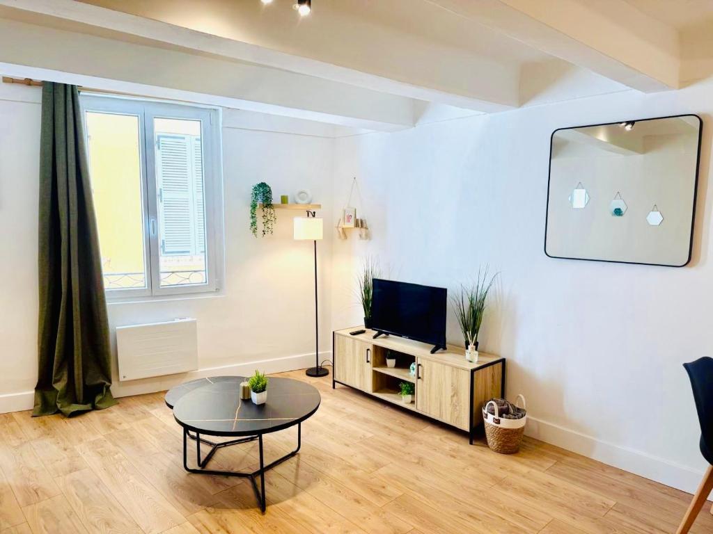 Studio neuf en hyper centre, moderne et calme - 3