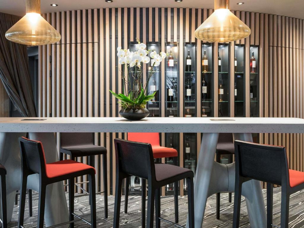 Bar/lounge