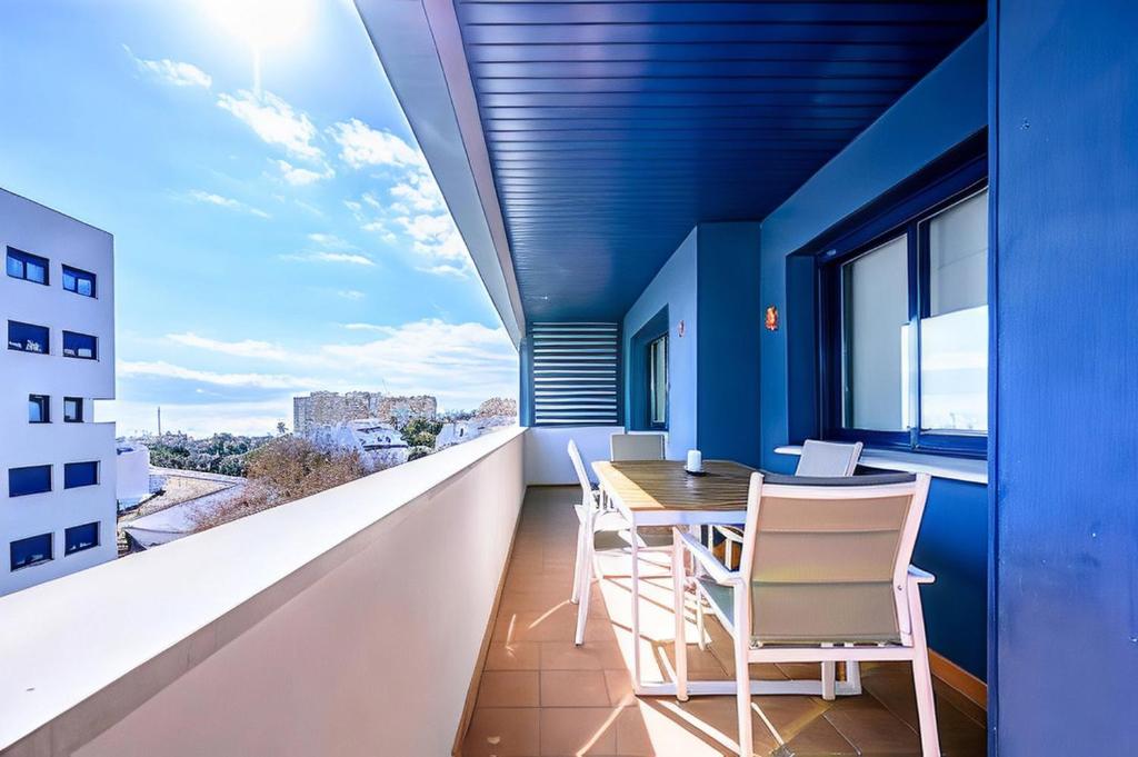 Estepona Port Bullring and Beach 2 Parkings - 4