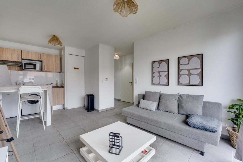 Ô Bon Vivre - Vidéo-projecteur, Wifi, Netflix inclut, Terrasse - 2