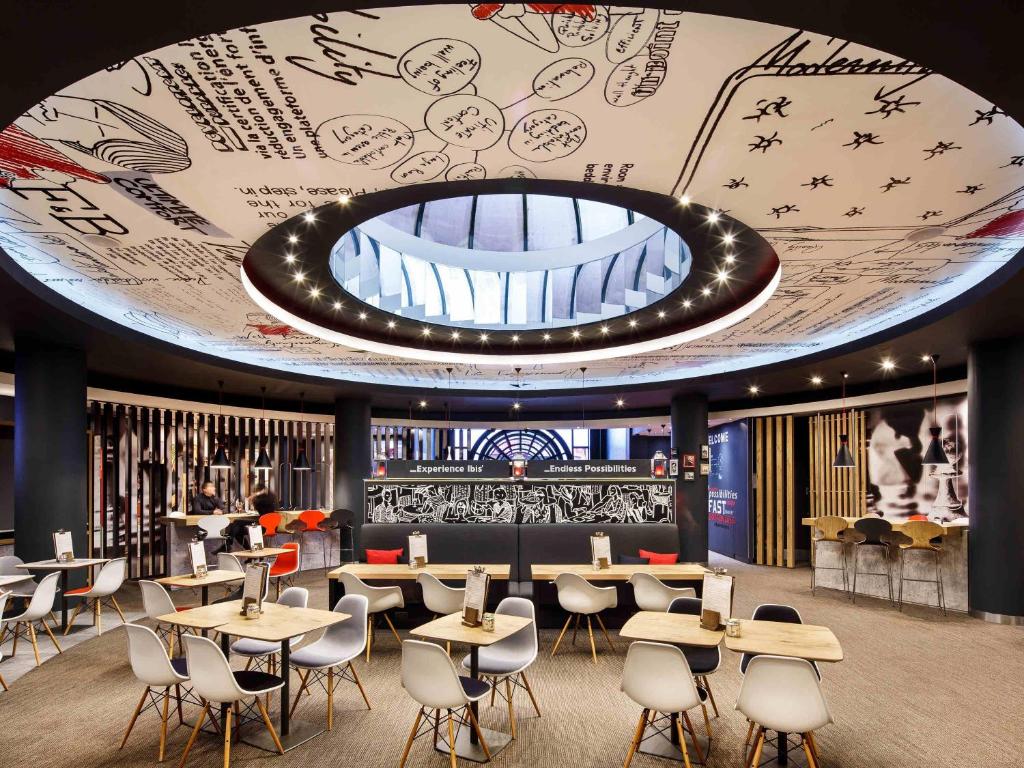 Restaurant, ibis Birmingham New Street Station in Birmingham