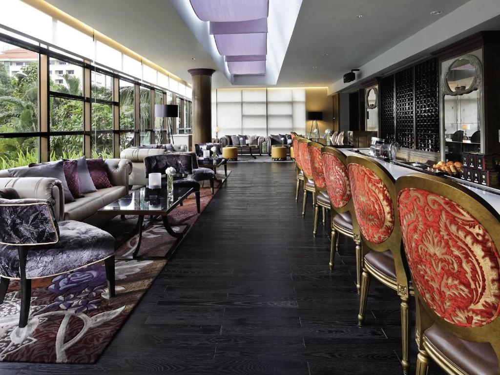 Bar/lounge, Sofitel Saigon Plaza Hotel in Ho Chi Minh City
