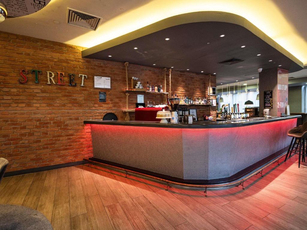 Bar/lounge