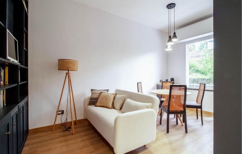 2 Bedroom Lovely Apartment In Santa Margherita - 2