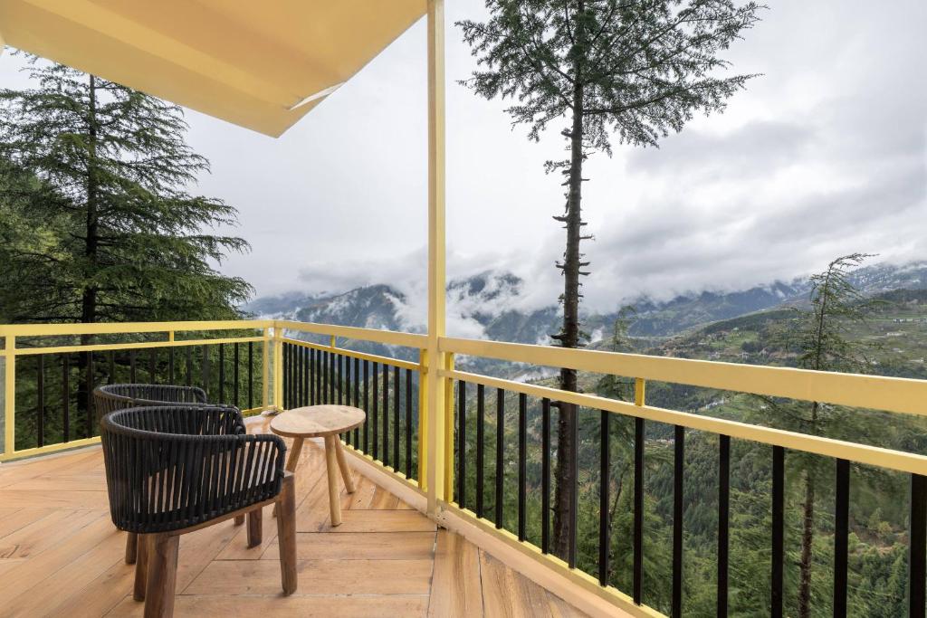 Echor Alpine Meadows Khajjiar Dalhousie 眺望