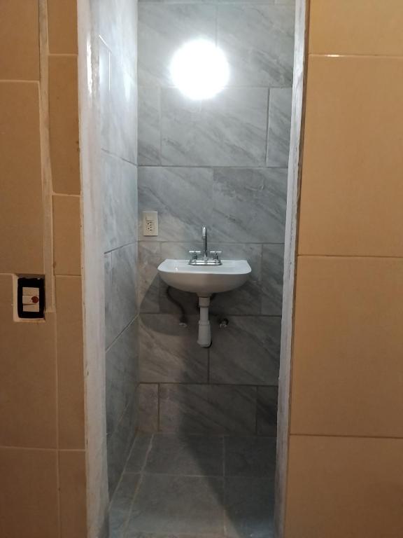 Habitación amueblada con todo - 4
