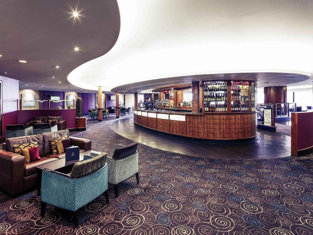 Bar/lounge