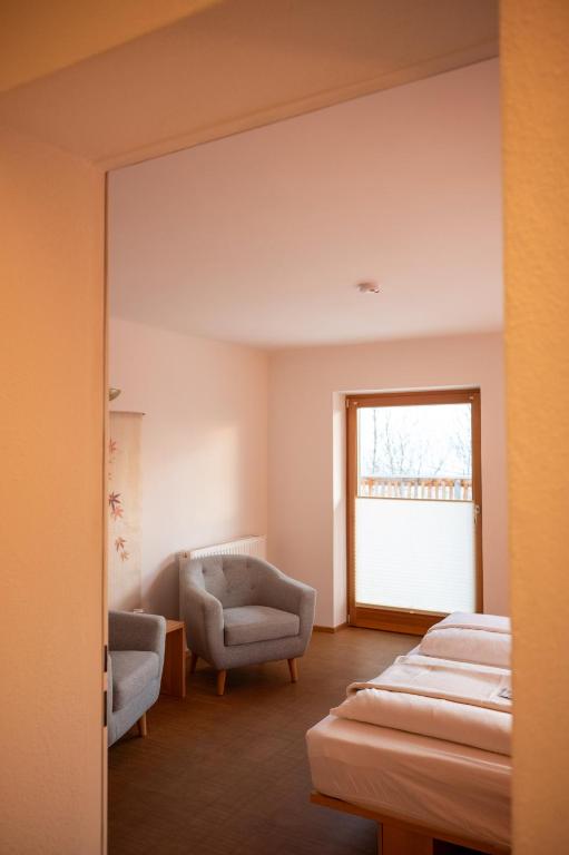 Soami Spaces - Alpine Hideaway - 5