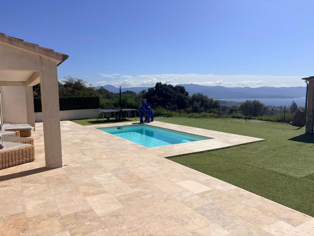 Villa moderne piscine vue mer - 4