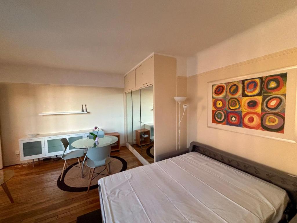 Maison Passy - Quiet Apartment near Eiffel Tower - 4