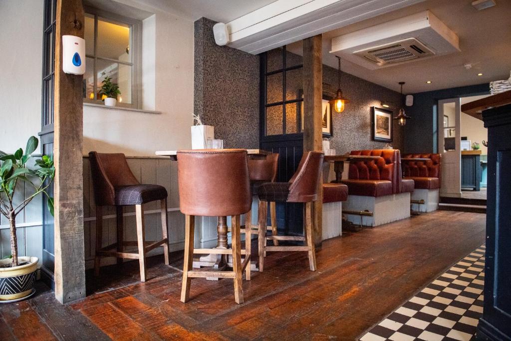 Restaurant, Abbey Fields By Chef & Brewer Collection in Birmingham