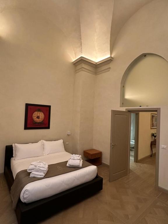 Design Suite in Historical Palace - 5