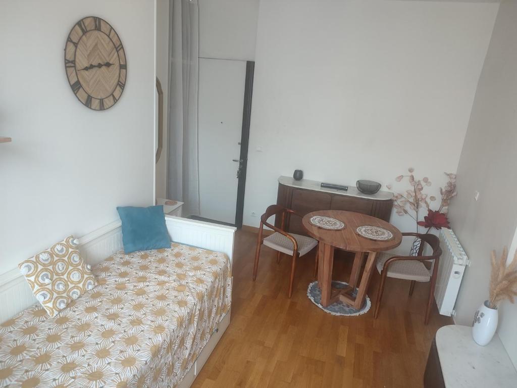 Logement pratique & connecté - Gratte-ciel - 2