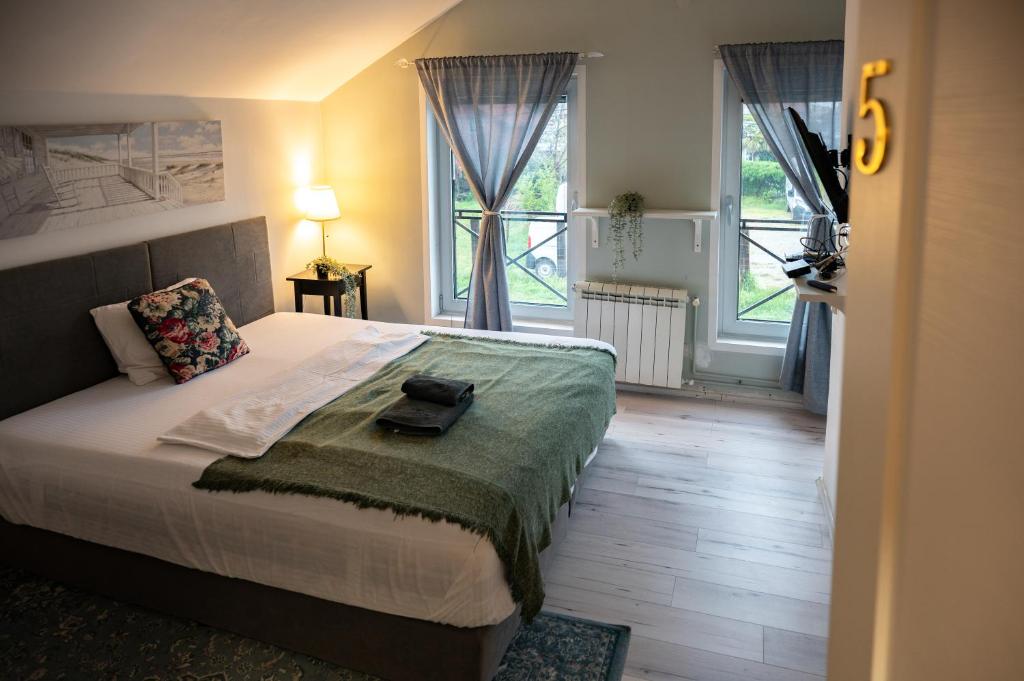 MiniCity Inn - 5