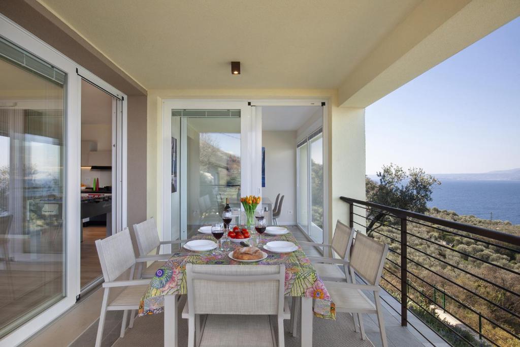 Paradise Apartment With Pool - 4