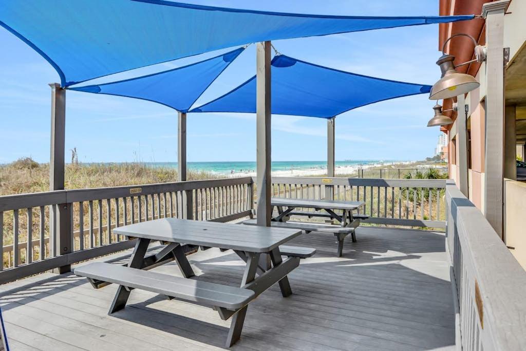 Sunrise Beach Resort by Wyndham Vacation Rentals