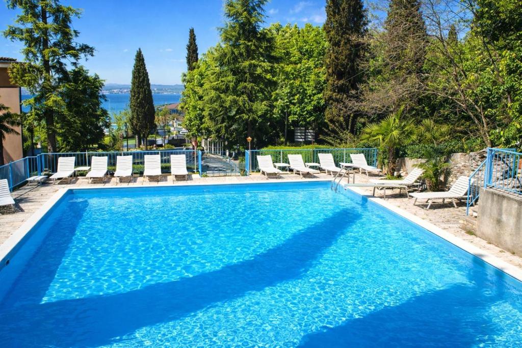 Hotel Broglia - 1