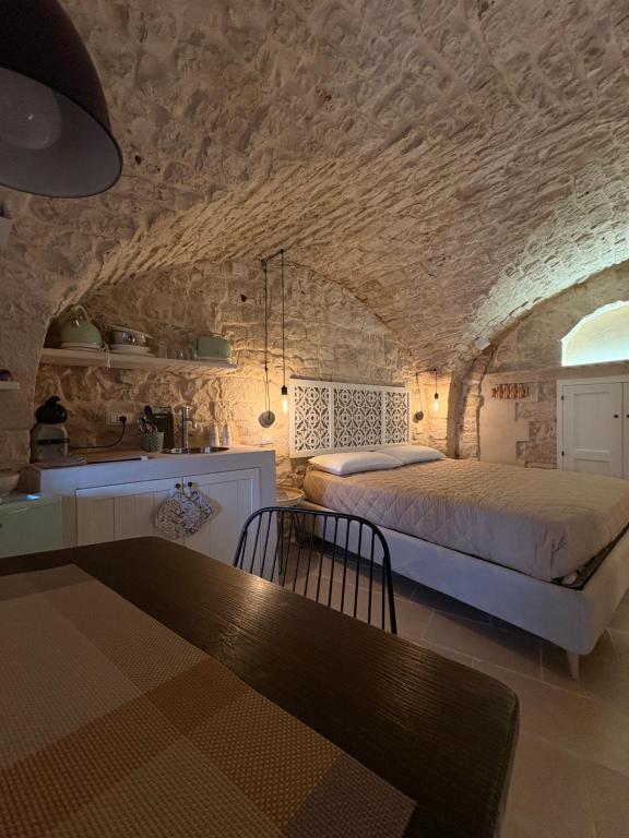Occhi Di Luna Suite - Luxury Homes - 3