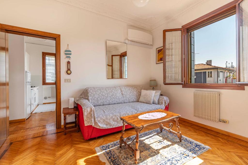 Casa del Sole Venice Lido sleep 6 ,2 bathrooms,1 minute from the beach - 3