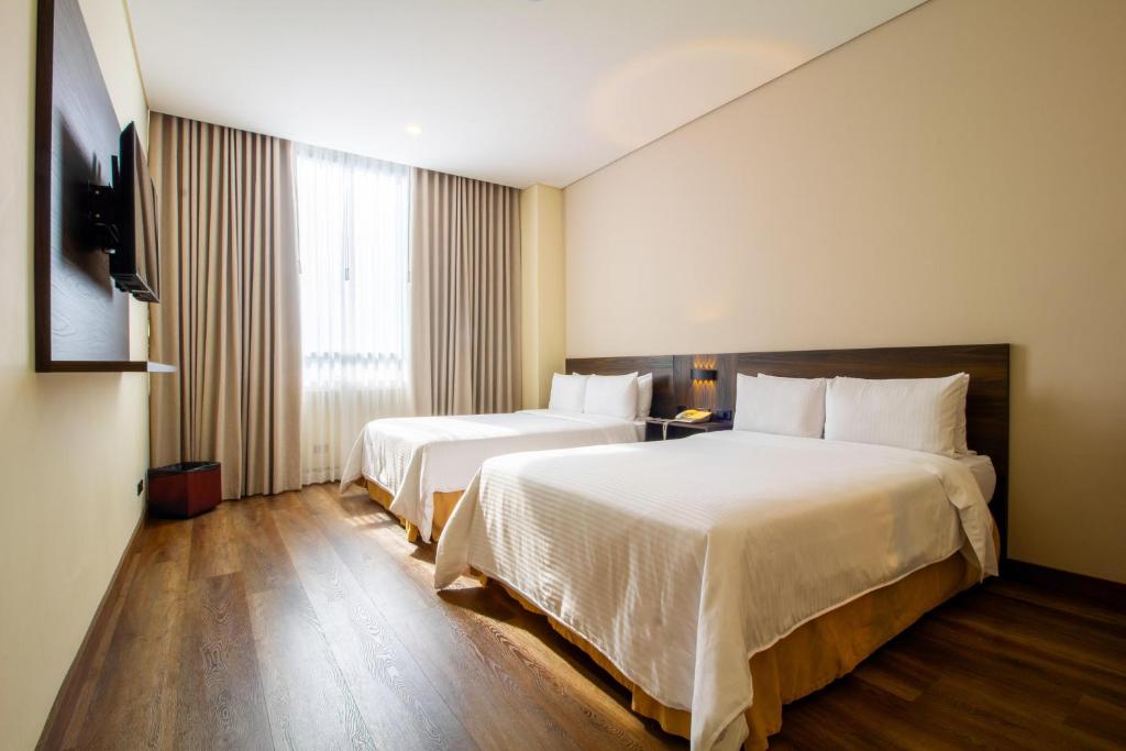 Best Western Plus Hotel San Diego - 3