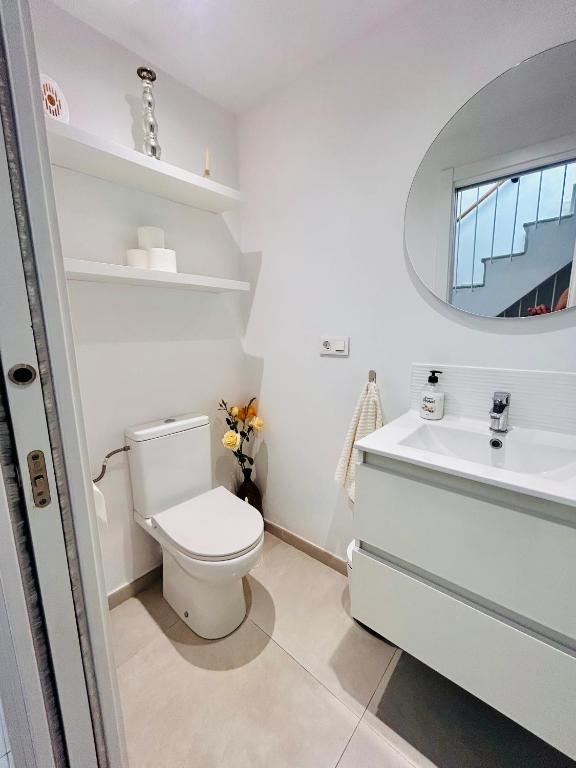 Fabulous 2 bed-townhouse with large rooftop! - 5