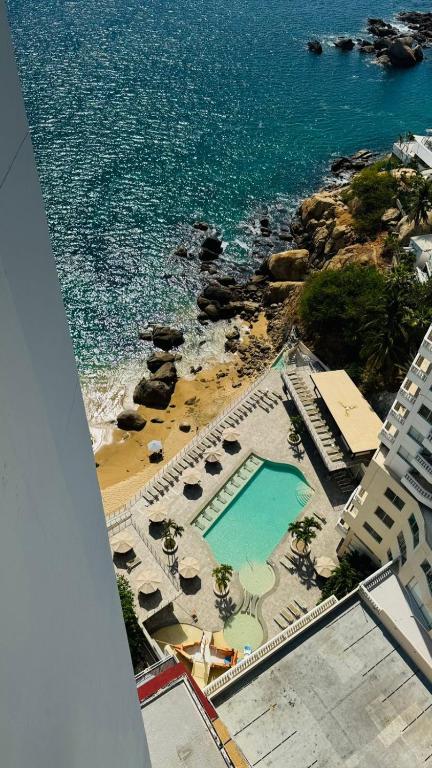 Piso 22 Suite en Torres Gemelas Acapulco - 2