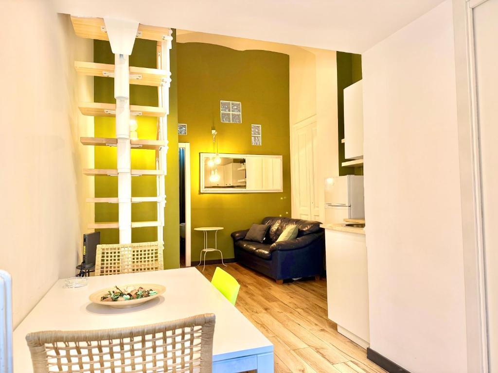 Loft Parma 10 min a piedi da Pz Castello - 1