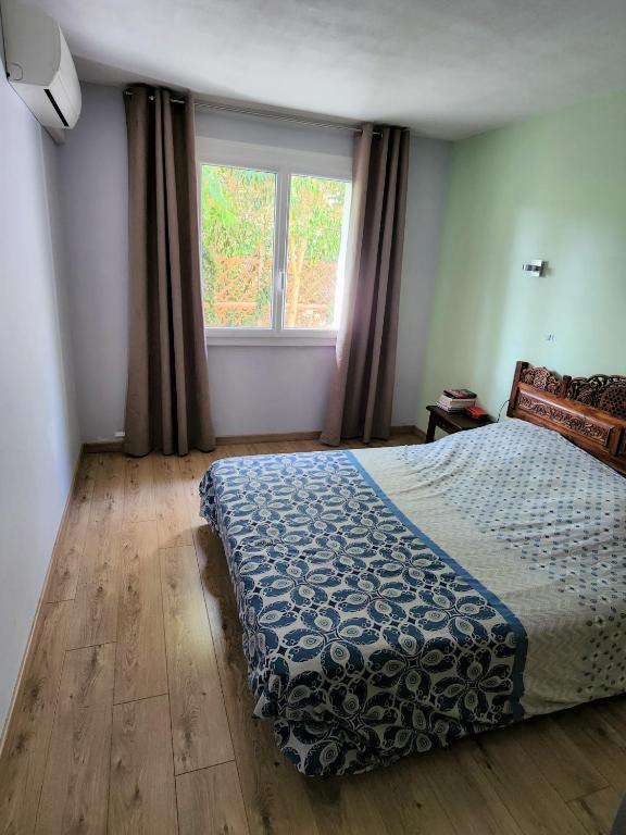 Maison individuelle de plain pied avec jardin - 5
